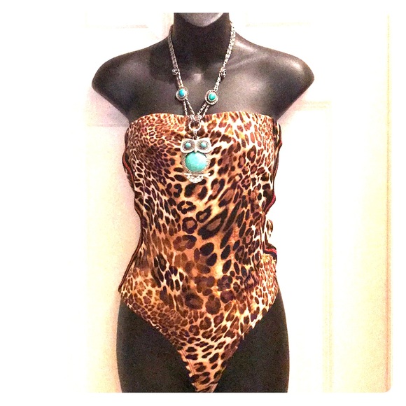 Animal print bodysuit with thong back - Picture 1 of 8